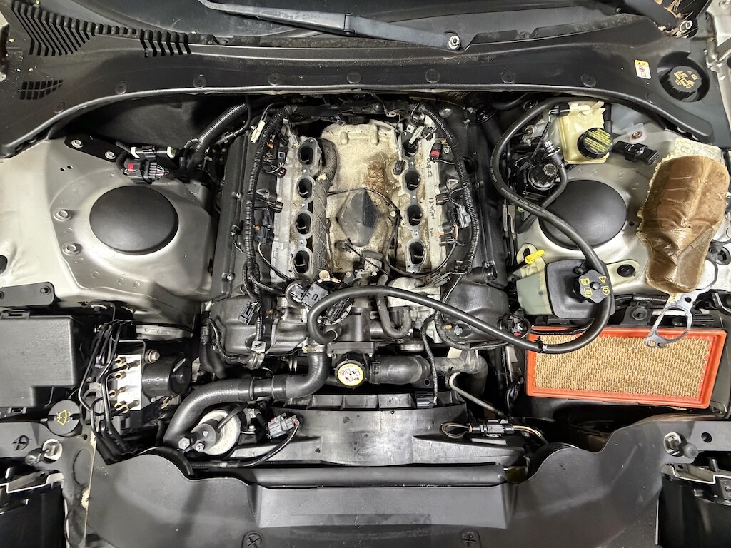 04tbird_3.9_intake_removed.jpg