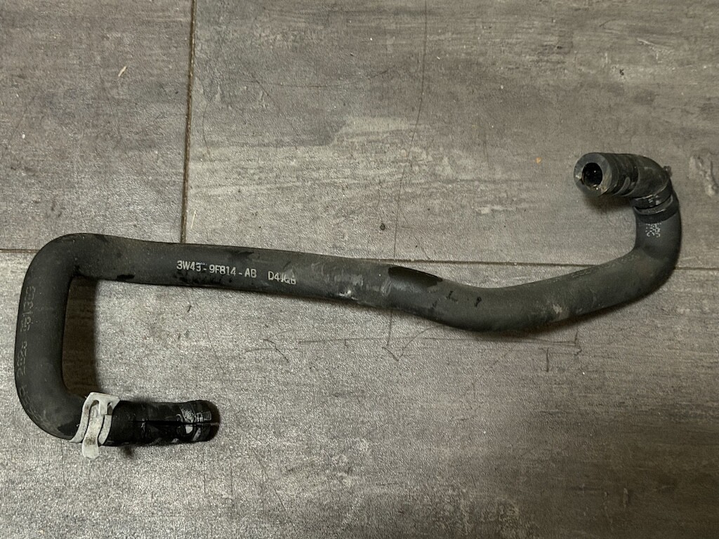 04tbird_nla_hose.jpg